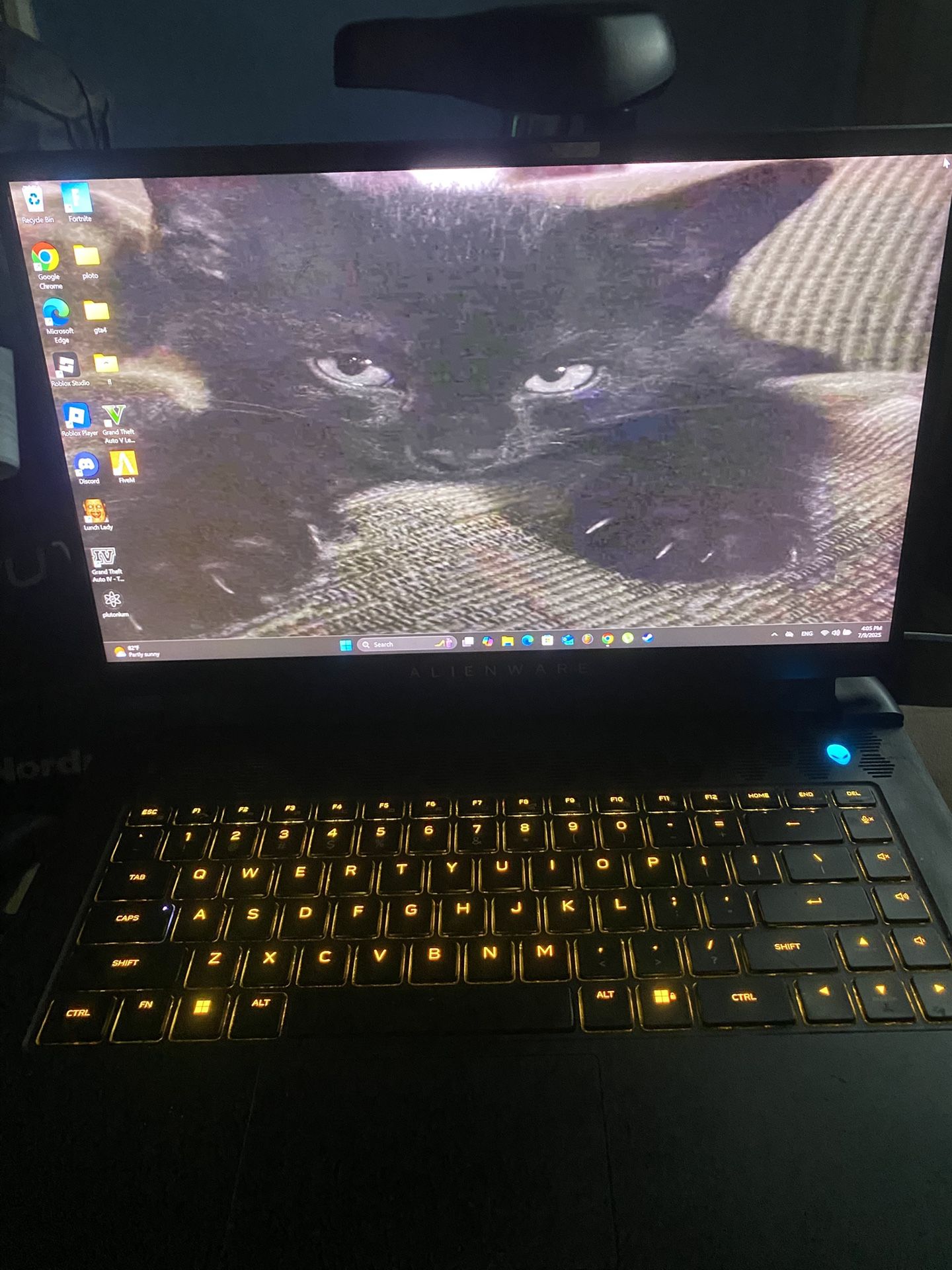 AlienWare m15 R7  Gaming Laptop 
