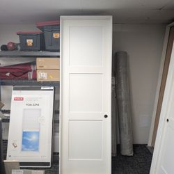 White Wooden Door With Frame (D6)