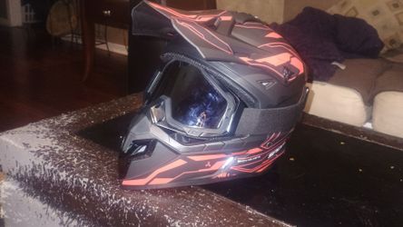 helmet/goggles/backpack
