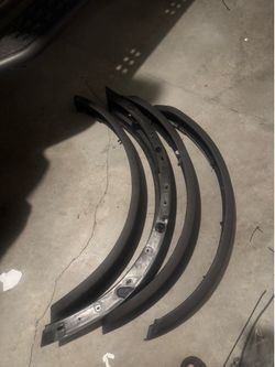 Like new extra wide Fender flares for Ford Bronco