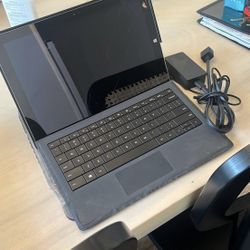 Surface Pro 3 Tablet, Charger and Keyboard