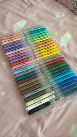 GAEA 48-Color Acrylic Marker Set
