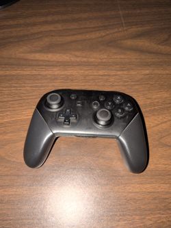 Nintendo Switch Pro Controller