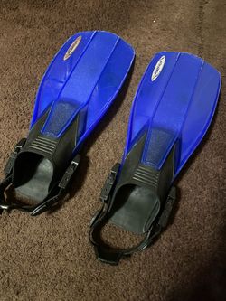 Diving Fins Men Size 9-10.5 adjustable