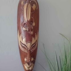 $12 Vintage Handcrafted Wooden Mask, Lizard Carved at the Top 
19"x 5"