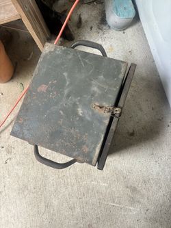 Vintage Metal Tool Box 
