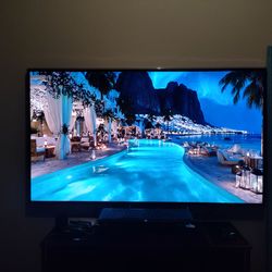 Samsung 60" Smart 3D 4K LED TV UN60D7000 + Swivel wall mount