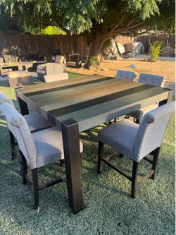Dinning table