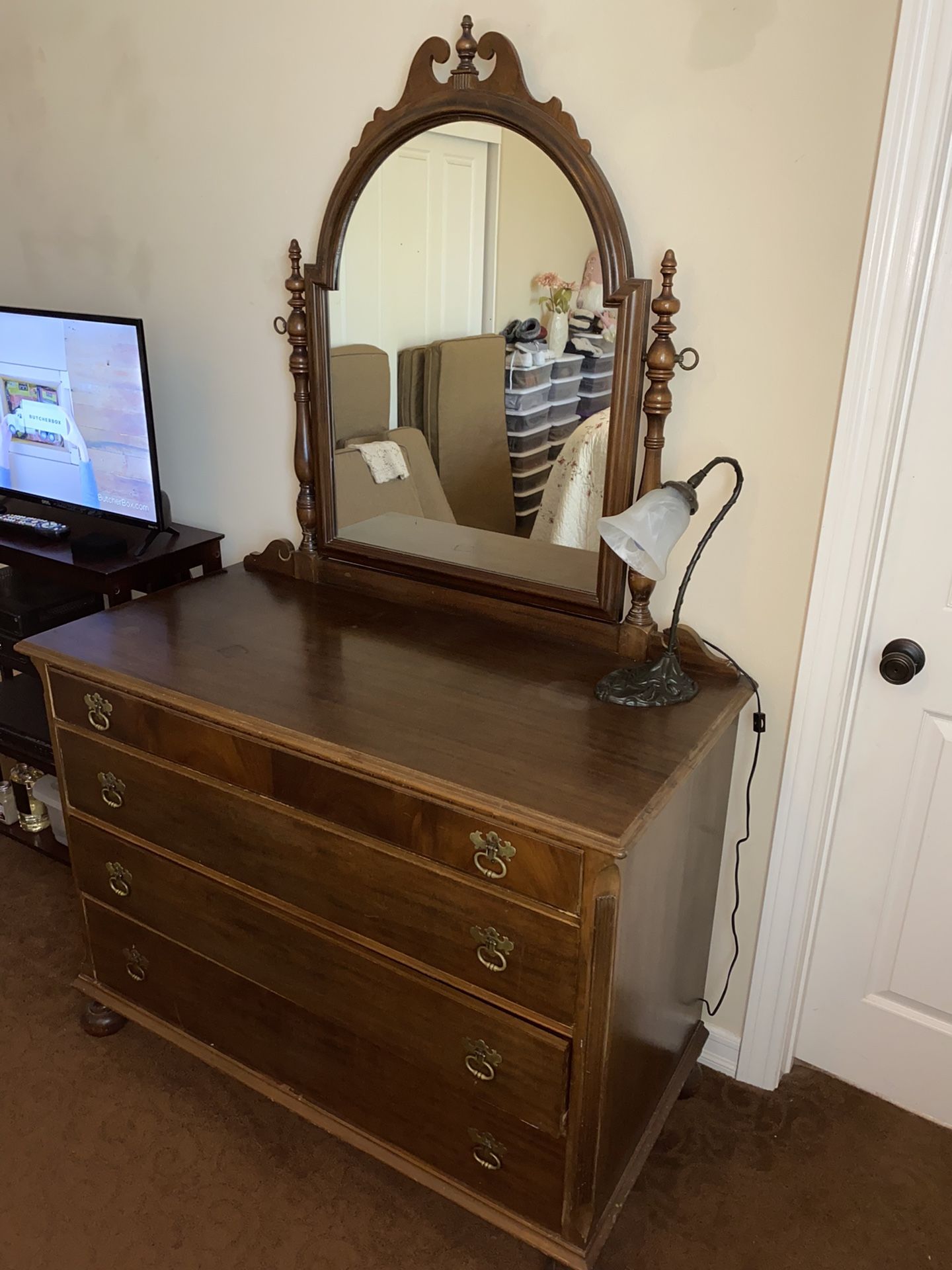 Antique Dresser With Mirror Antiques