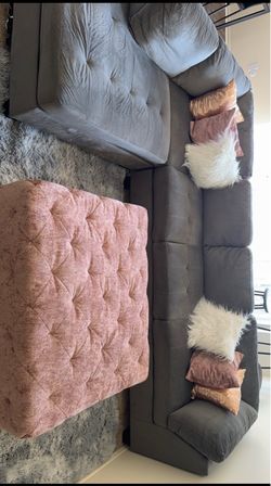 LIKE NEW SECTIONAL