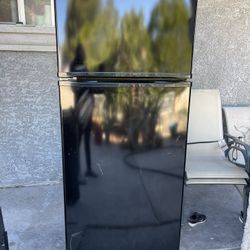 Refrigerator Kenmore