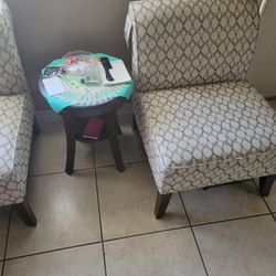Two Sofa Chair With Table Like new