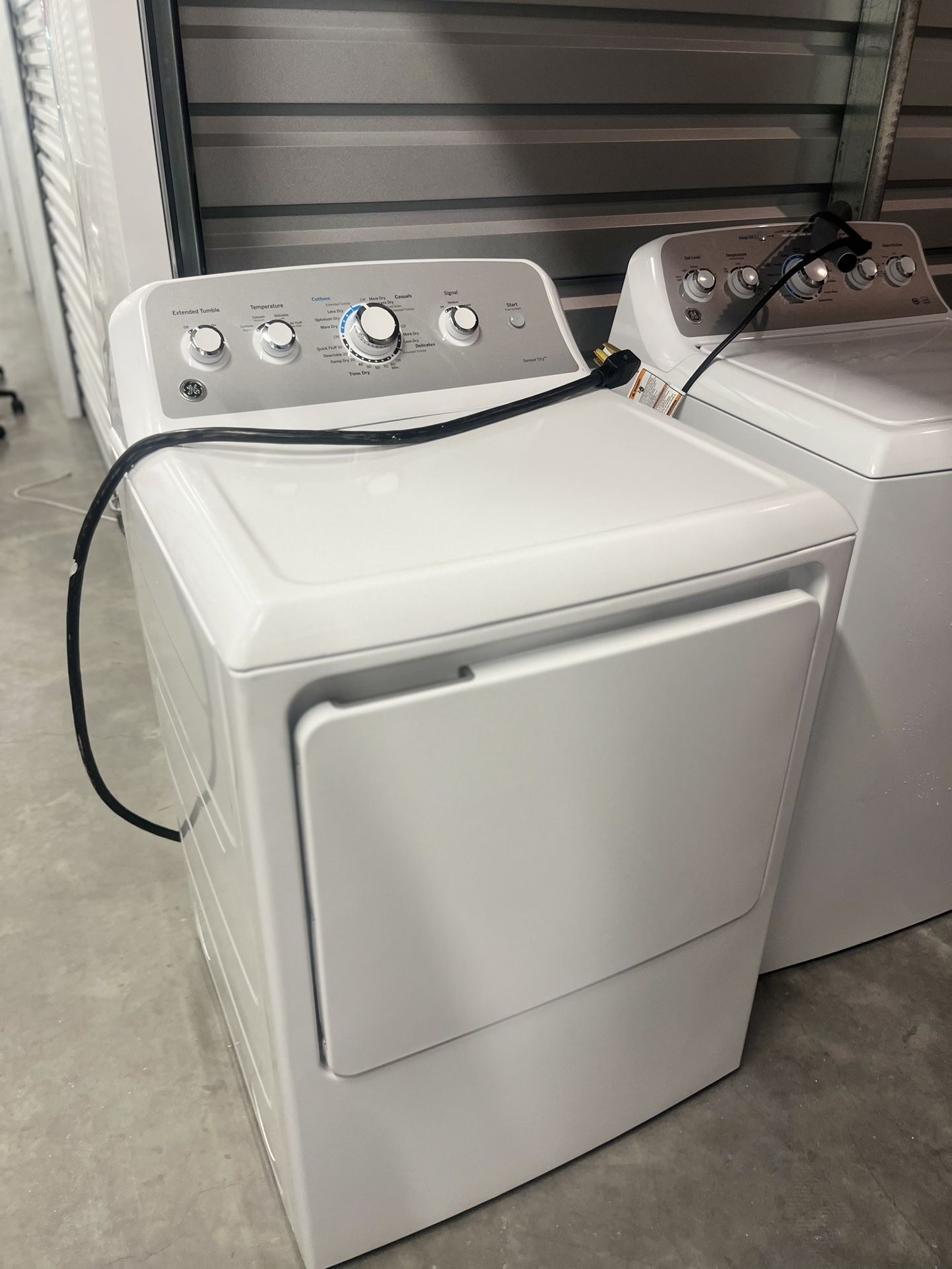 GE Washer & Dryer Set