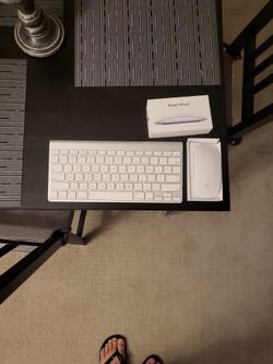 Meggic Apple Keyboard Whit Mouse