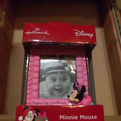 Hallmark Disney 2018 Baby's 1st Christmas Picture Frame Ornament Minnie Mouse