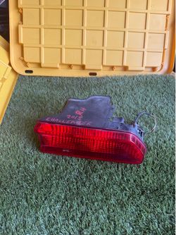 2012 Dodge Challenger Right/Passenger Side Tail light Part