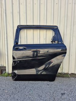 2021 2022 2023 2024 2025 Toyota Sienna Rear Door Shell Left Driver Side LH Original Used OEM 