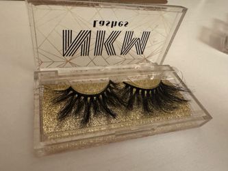 Lashes
