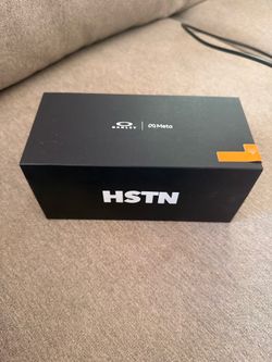 Meta Oakley HSTN Glasses