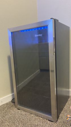 Mini fridge