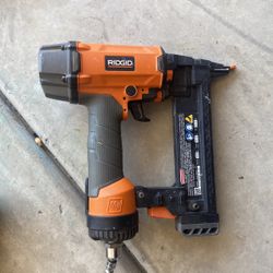 Ridgid Finish Stapler