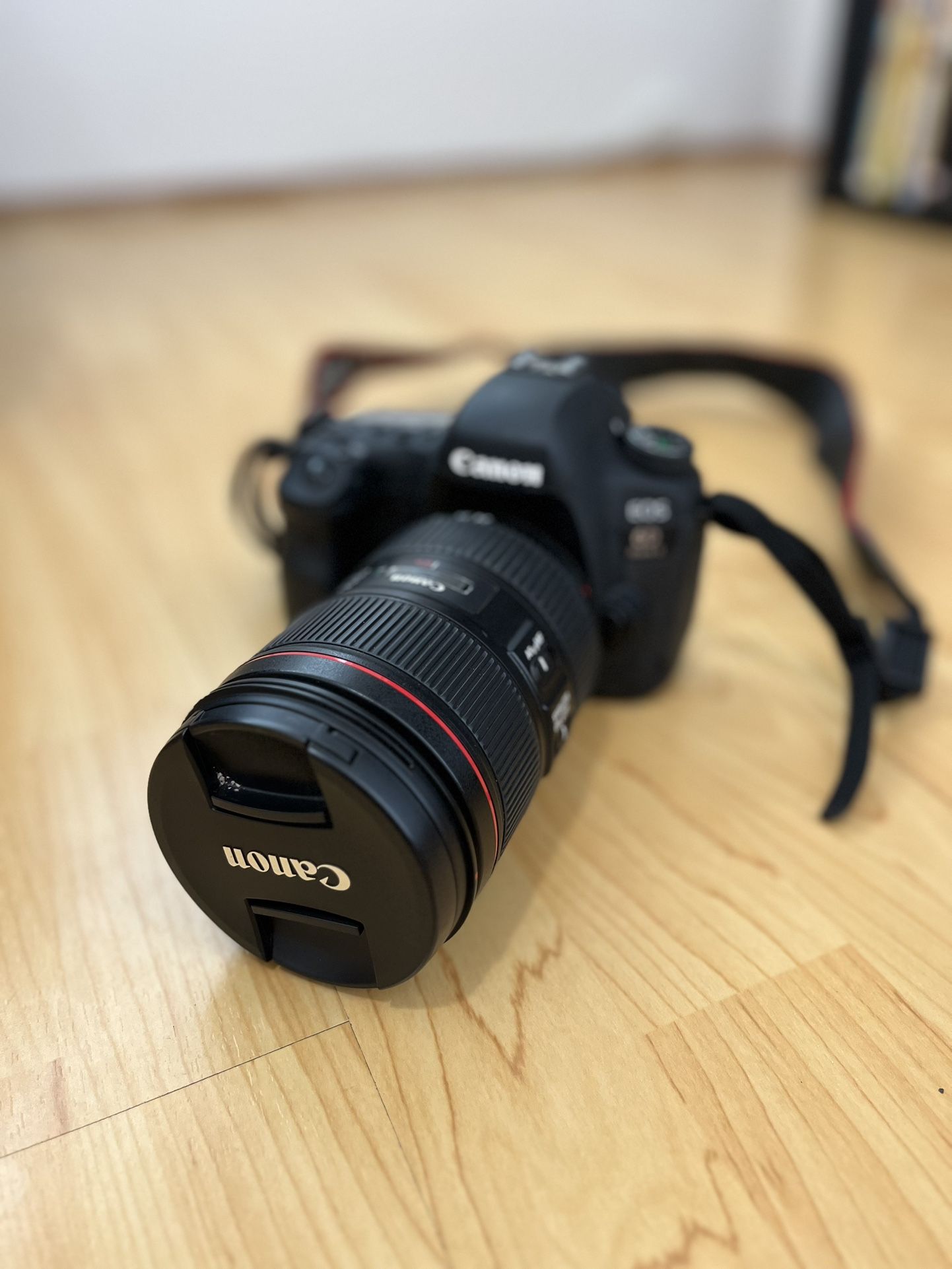 Canon EOS 6D Mark II