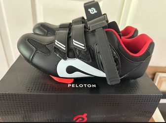 New Peloton Bike Shoes Size 6 Size 37