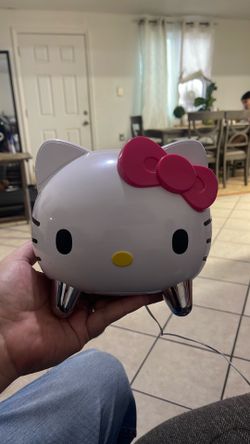 Hello kitty Bluetooth speaker