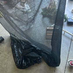 Black table, cloth sequence
