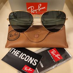 Ray-Ban Classic Aviator Sunglasses 