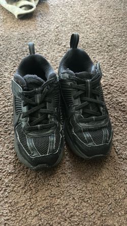 Boy shoes