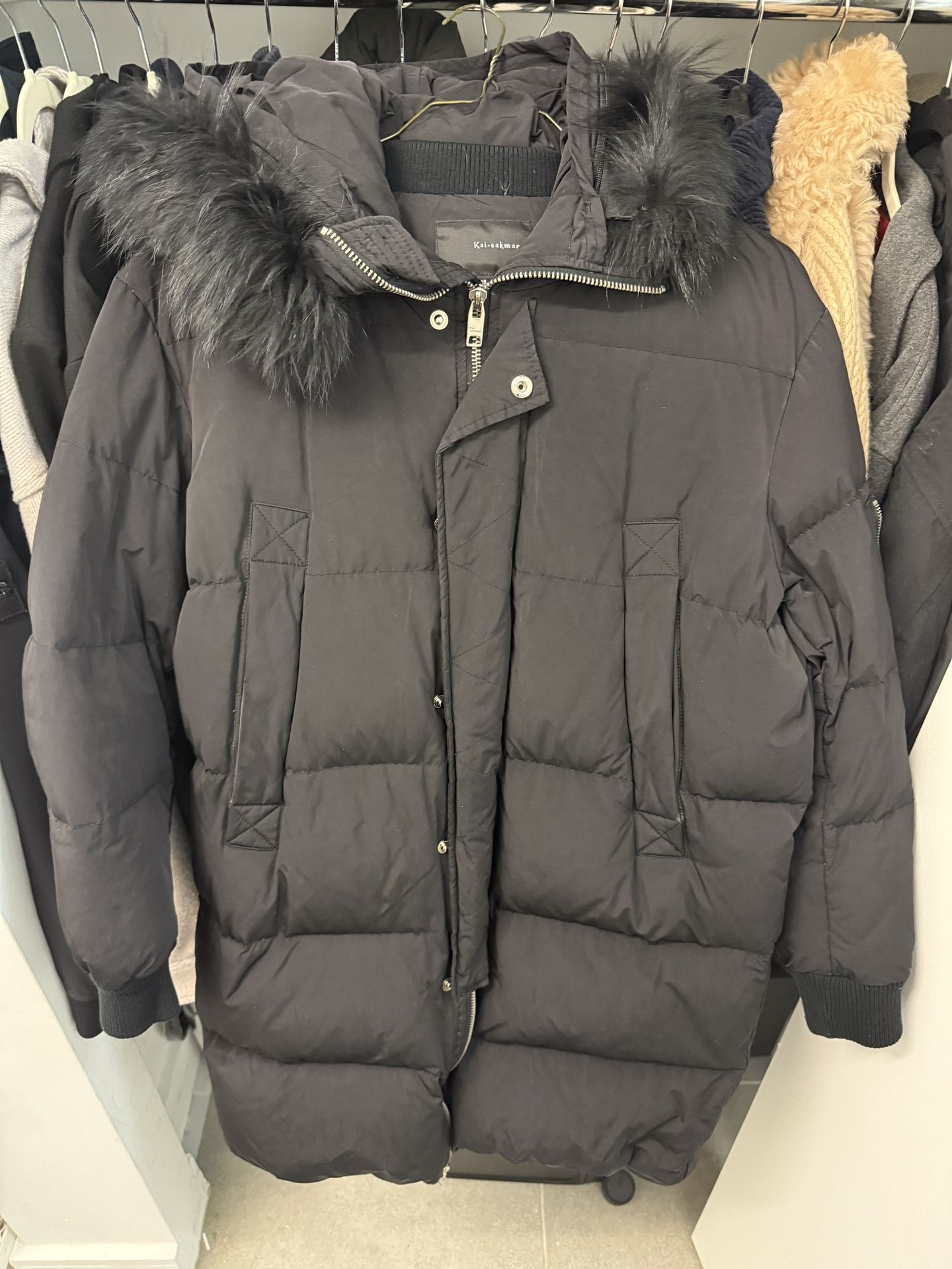Kai-Aakmann Men Puffer Black Jacket