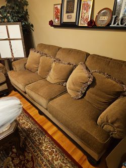 Couch & Loveseat Low Price!