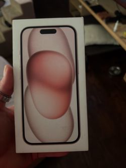Apple iPhone 15 unlocked Pink in Box