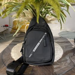 Professional” Shoulder Pouch