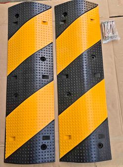2 Pcs Rubber Speed Bumps for Road, 78.7'' Total Long, 66000 lbs Load Capacity