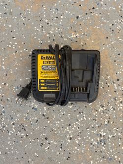 12/20 Volt deWalt battery chargers works great asking $25