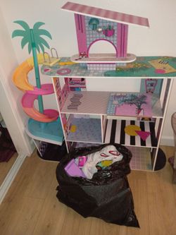 L.O.L DOLL HOUSE