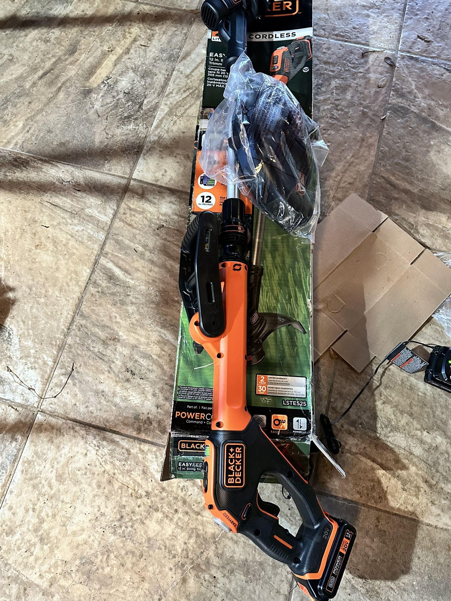 BLACK+DECKER 20V MAX Cordless Battery Powered String Trimmer Kit