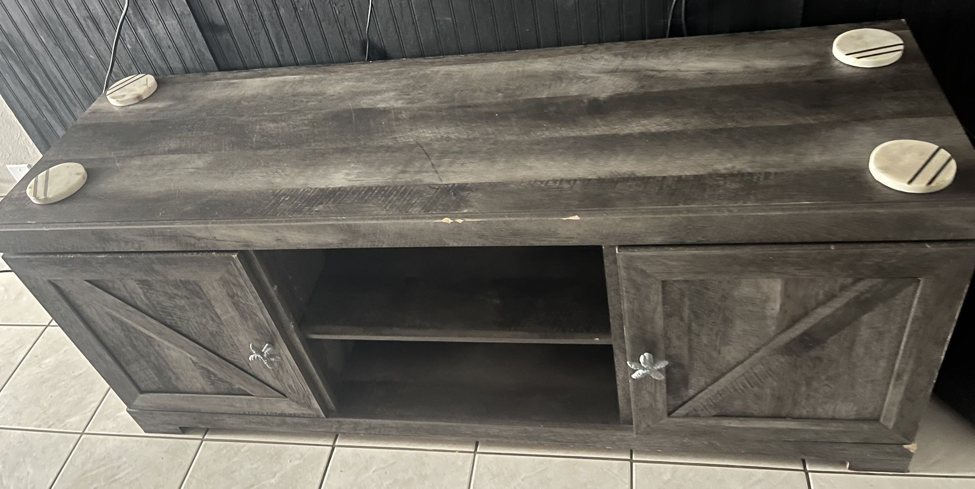 Entertainment. Enter