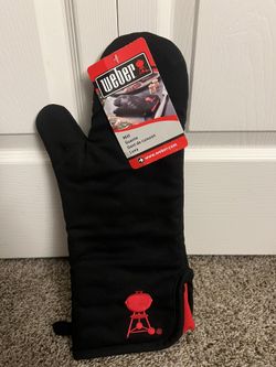 NWT Weber Brand Mitt