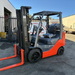 Toyota Forklift 5000lb Runs Good 