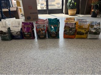 Dog food 5lbs