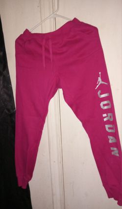 Girls Jordan jogging pants
