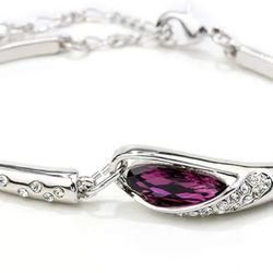 Ovast Crystal Bracelet 