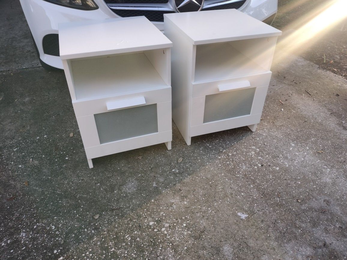 ✨ Modern Minimalist Style Meets Function! ✨
