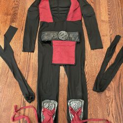 Ninja Kids Halloween Costume Size M (8-10) Black & Maroon Suit