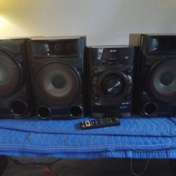 Lg 500 Watt Bluetooth USB Mp3 Stick Am Fm Radio Mini Stereo With Remote 