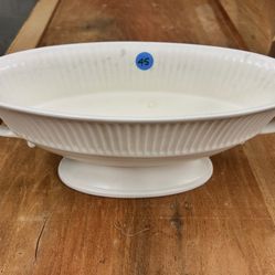 Spode Corinthian England White Ceramic Serving Bowl