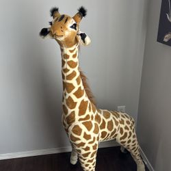 4 ft stuffed giraffe 